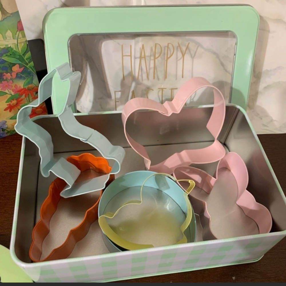 Rae Dunn Easter Cookie Cutters